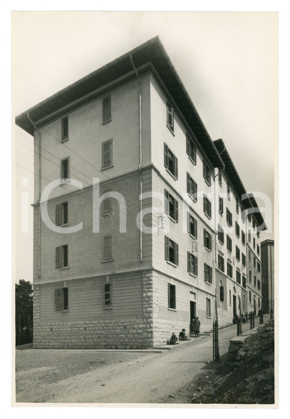 1930 ca TRIESTE - CHIADINO Edilizia popolare - Foto 11x17 cm Fotografia originale d'epoca, con didascalia al verso. GOOD/buono  Formato: 11x17 cm originale e autentica 1