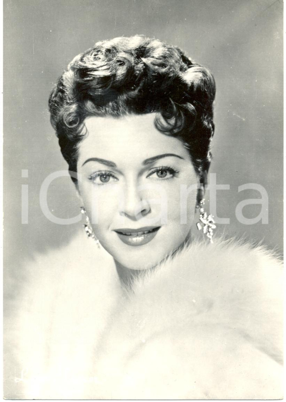 Cartolina originale da collezione 1950 ca CINEMA Lana TURNER Ritratto Attrice Cartolina FG NV 1