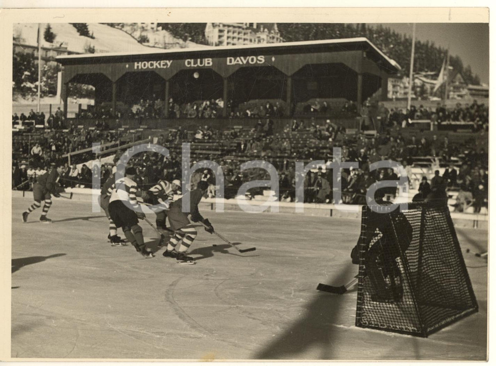1935 DAVOS Campionato Mondiale Hockey su ghiaccio - ITALIA-GERMANIA 2-0 *Foto  Fotografia originale d'epoca, con didascalia manoscritta. GOOD/buono  Formato: 18x13 cm originale e autentica 1