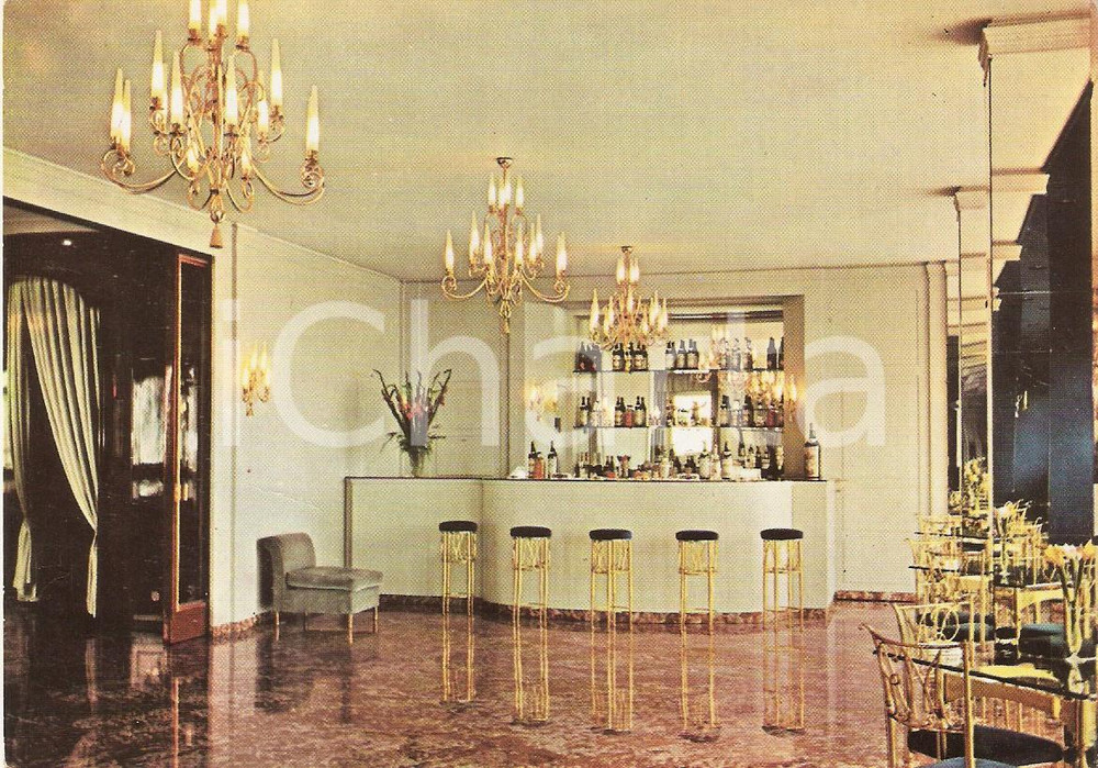 Cartolina originale da collezione 1970 ca MILANO Bar della Terrazza MARTINI Cartolina FG NV 3 1