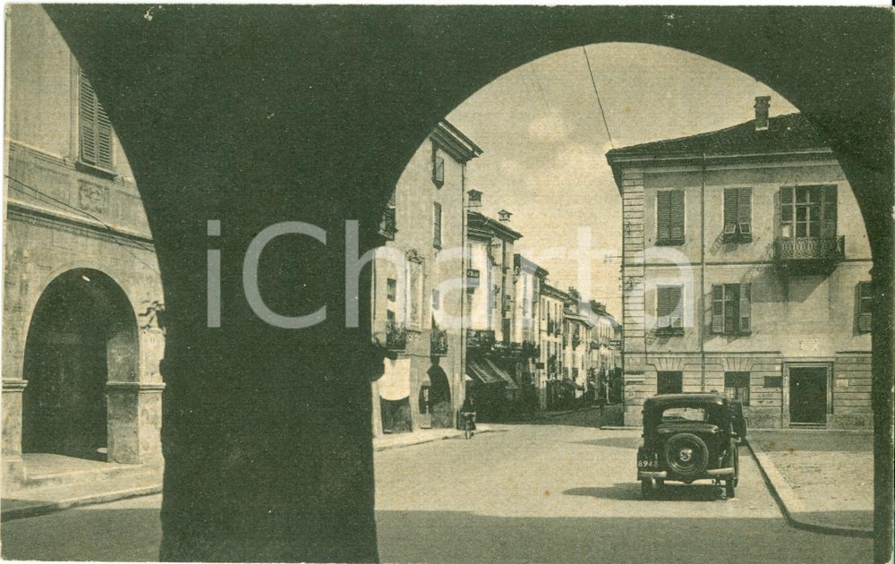 Cartolina originale da collezione 1930 circa BUSCA CN Piazza XX settembre ANIMATA FP NV 1