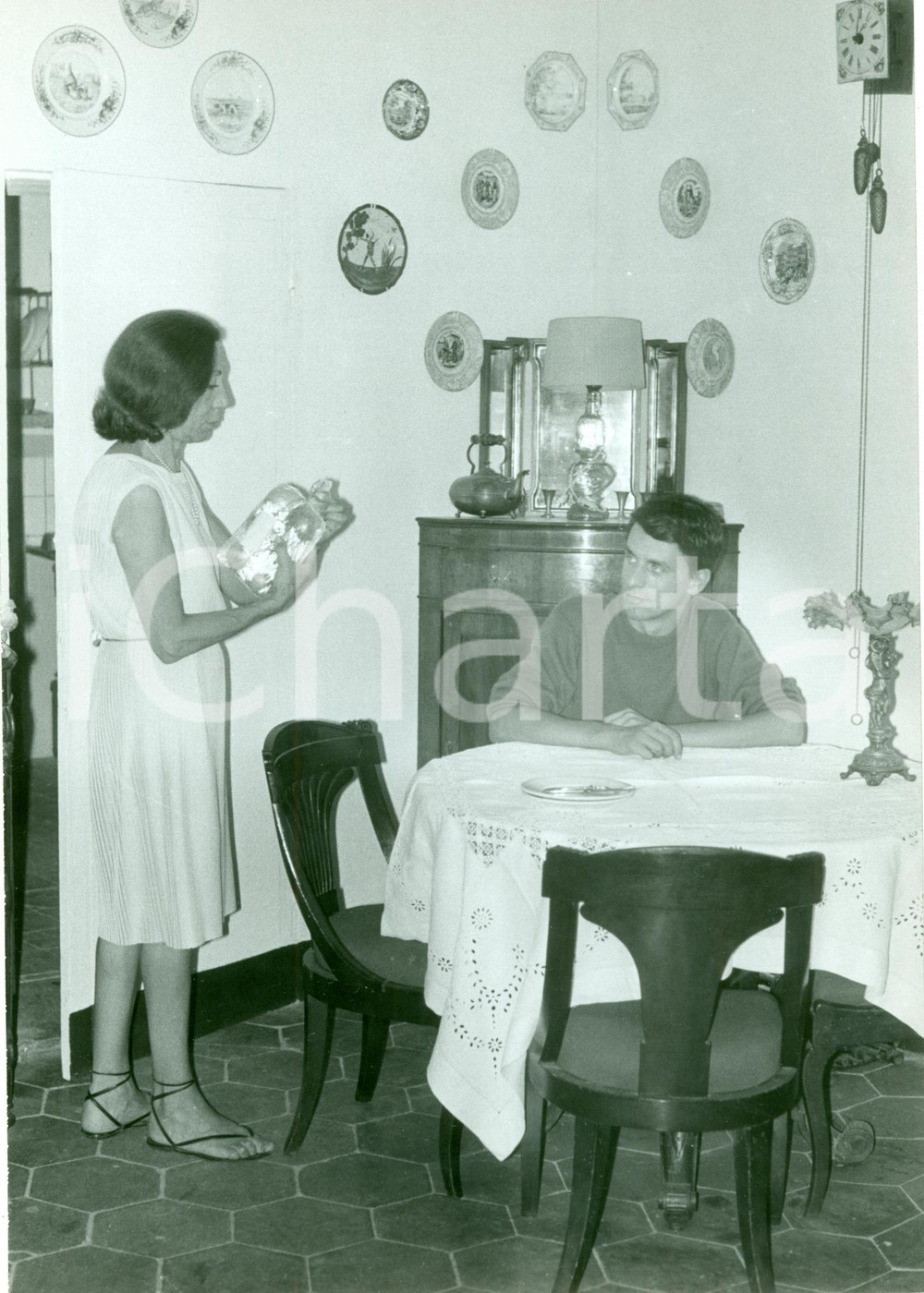 Fotografia d epoca originale 1965 ca ROMA Maria CUMANI QUASIMODO con figlio Alessandro FOTOGRAFIA 1