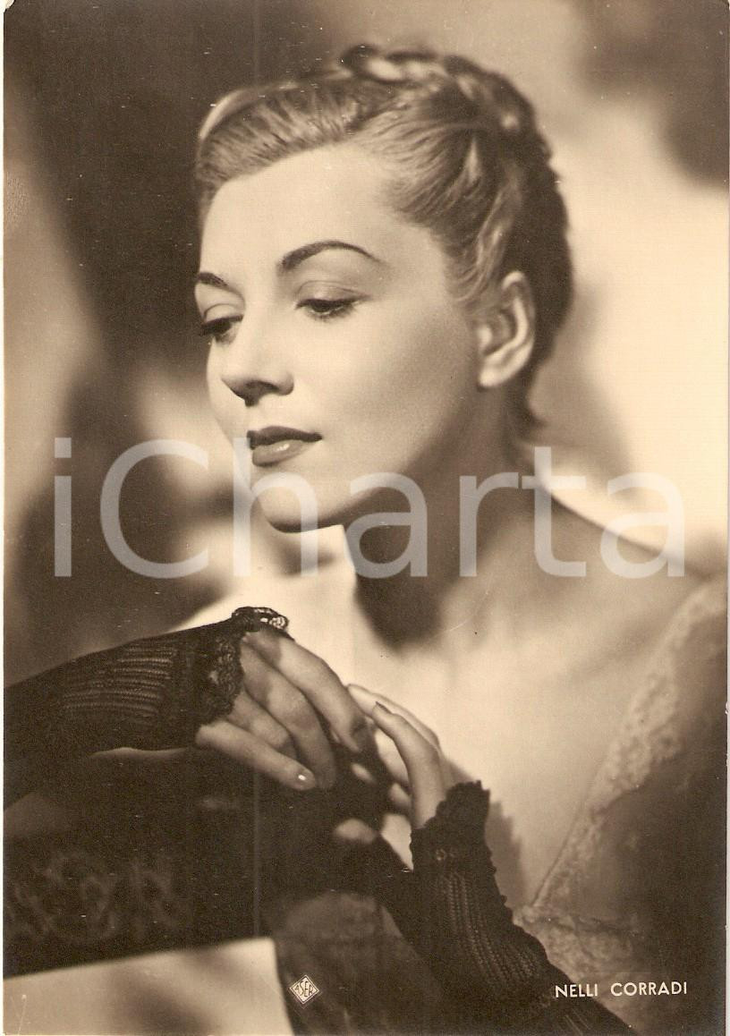 Cartolina originale da collezione 1940 ca CINEMA Attrice Nelli CORRADI Ritratto Fotografia seriale ASER 1