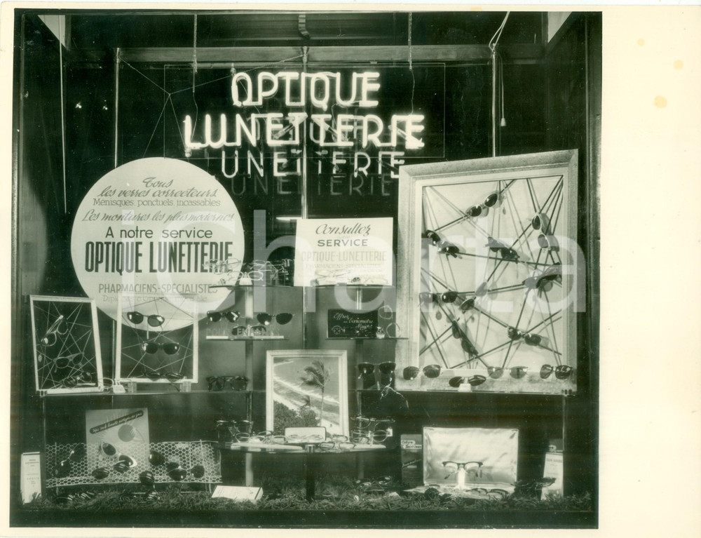 Fotografia d epoca originale 1960 ca PARIS ? Vetrina di un ottico Optique Lunetterie Fotografia 1