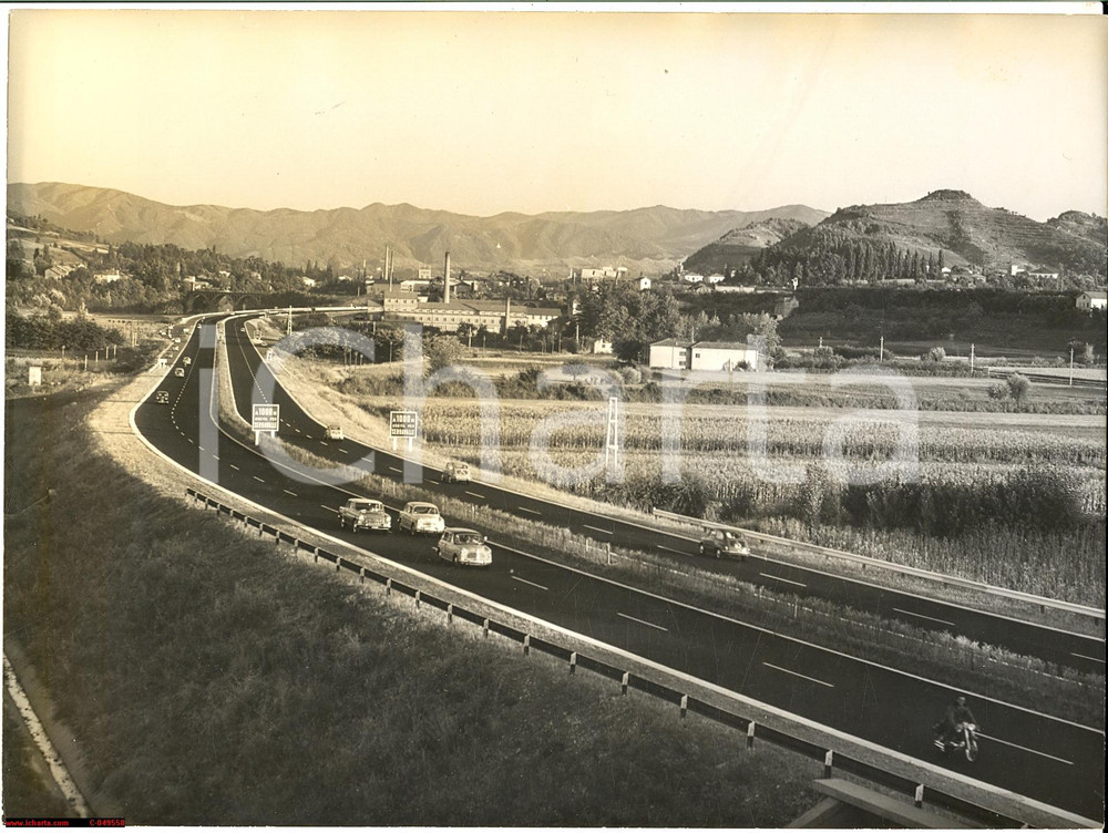 Fotografia d epoca originale 1960 ca SERRAVALLE SCRIVIA AL A7 MilanoGenova Foto 1 1