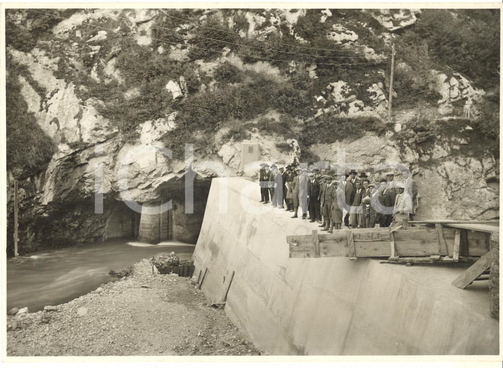1930 Diga del NOCE in località ROCCHETTA (TN) Cantiere *Foto animata (2) Fotografia originale d'epoca, con didascalia manoscritta al verso. GOOD/buono  Formato: 17x12 cm originale e autentica 1