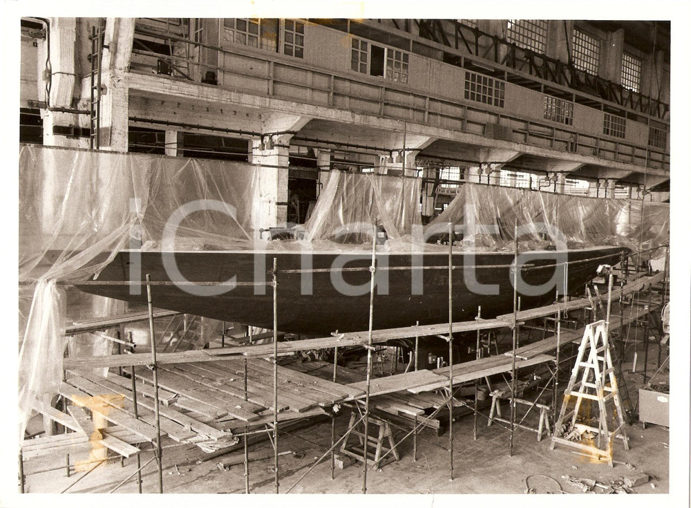 Fotografia d epoca originale 1985 ca VARAZZE Cantieri BAGLIETTO Scafo ITALIA Yacht club italiano Foto 6 1