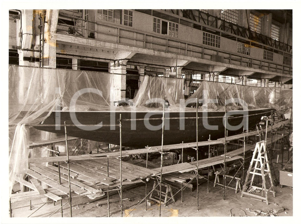 Fotografia d epoca originale 1985 ca VARAZZE Cantieri BAGLIETTO Scafo ITALIA Yacht club italiano Foto 4 1
