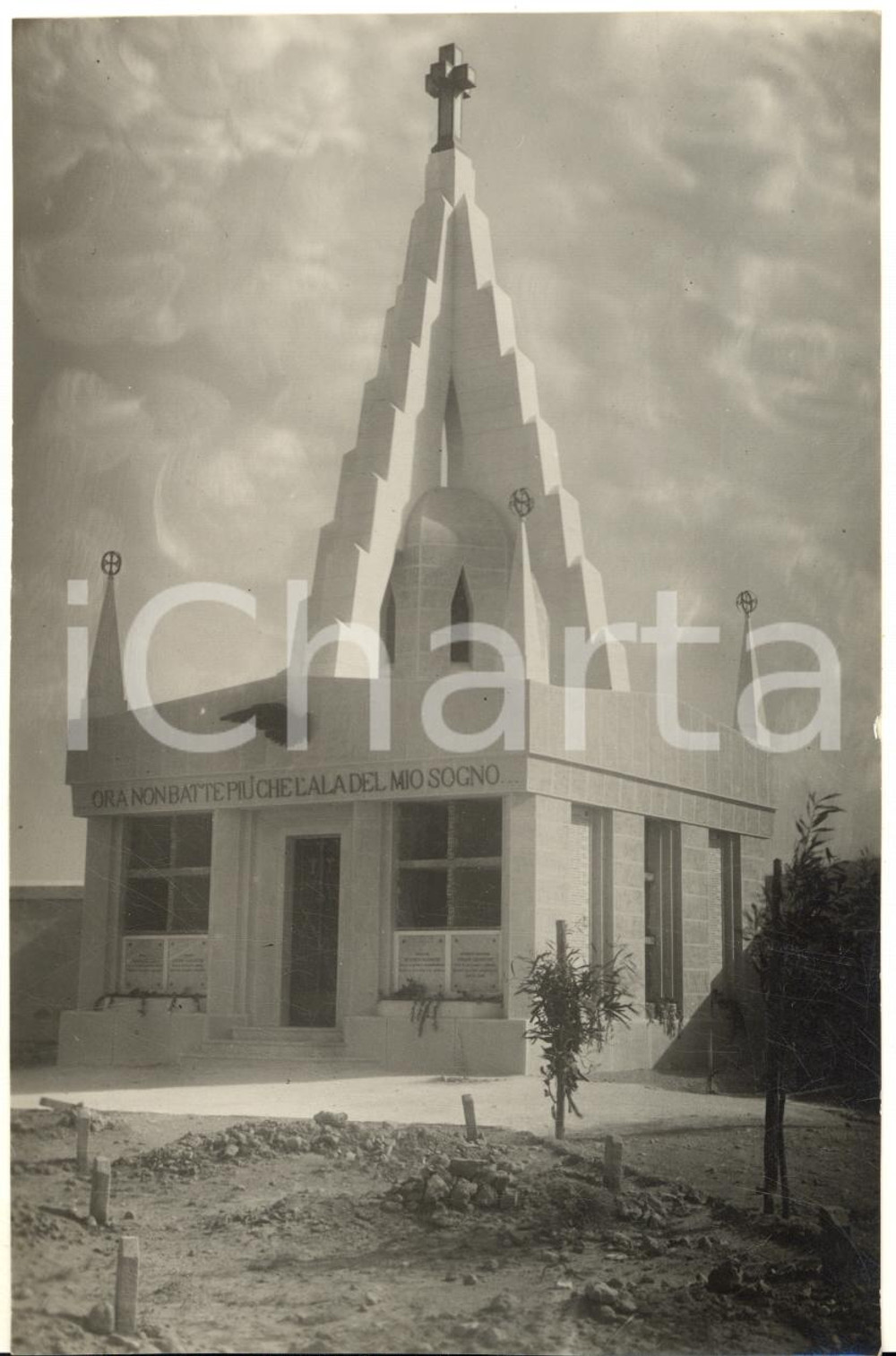 1931 LIBIA CIRENAICA Monumento agli aviatori caduti *Foto 10x16 cm Fotografia originale d'epoca, con timbro datario e didascalia al verso. GOOD/buono  Formato: 10x16 cm originale e autentica 1