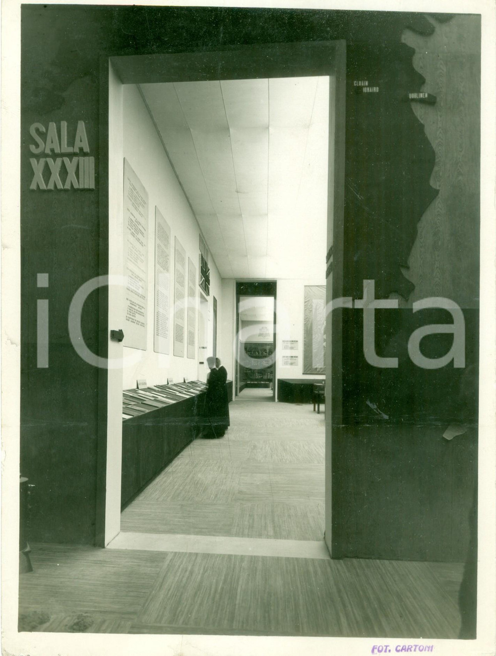 Fotografia d epoca originale 1936 VATICANO Esposizione Stampa Cattolica Sacerdoti in visita Fotografia 1