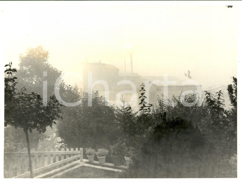 1963 STRADELLA Veduta con cementificio in attività *Foto PERDUCA 24x18 (5) Fotografia d'epoca, con timbro al verso. CONDIZIONI: G    originale e autentica 1