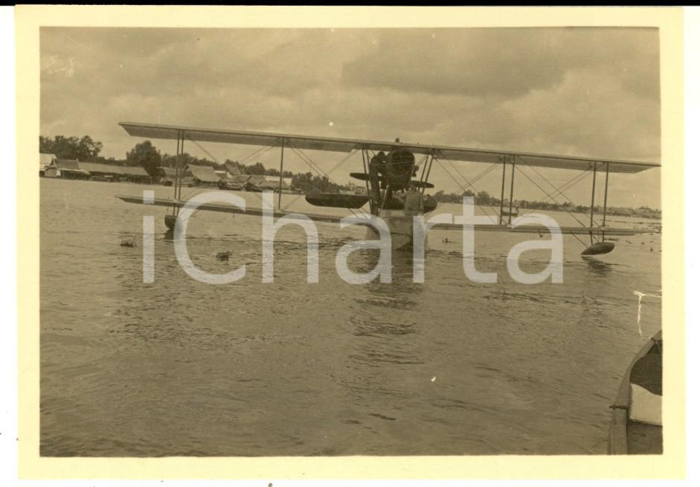 Fotografia d epoca originale 1925 BANGKOK Francesco DE PINEDO Ernesto CAMPANELLI con il SIAI S.16 Foto 11x8 1