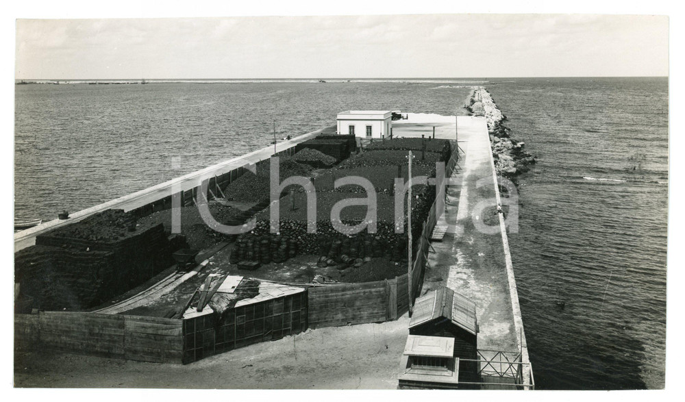 Fotografia d epoca originale 1933 AOI  PORTO DI TRIPOLI Nuovo molo sottoflutto  Foto 22x13 cm 1