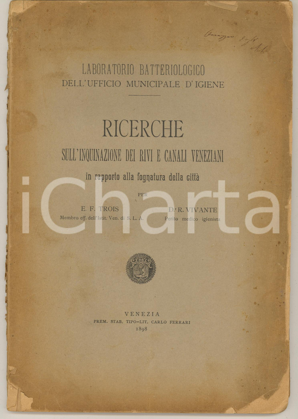1898 VENEZIA E.F. TROIS - R. VIVANTE Inquinazione rivi e canali *AUTOGRAFO Pubblicazione originale d'epoca, dal titolo completo " Ricerche sull'inquinazione dei rivi e canali veneziani in rapporto alla foqnatura della città".Invio autografo in copertina degli autori E. F. Trois e R. Vivante.Presenti due grandi tavole ripiegate fuori testo, a colori.PAGINE: 38 + tavoleEDITORE: Venezia - Carlo Ferrari POOR/danneggiato buone condizioni interne, ma strappi al dorso, bruniture e strappi in copertina Formato: 18x26 cm originale e autentica 1