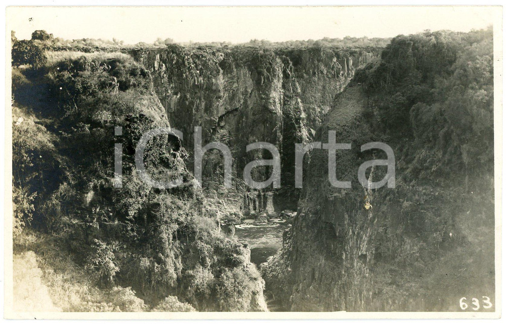 1930 ca AFRICA ZAMBIE Chutes VICTORIA - Fleuve Zambèze *Photo L. GABRIEL 633 Fotografia originale d'epoca, in formato cartolina postale.FOTOGRAFO: L&eacute;opold Gabriel  GOOD/buono  Formato: 14x9 cm originale e autentica 1