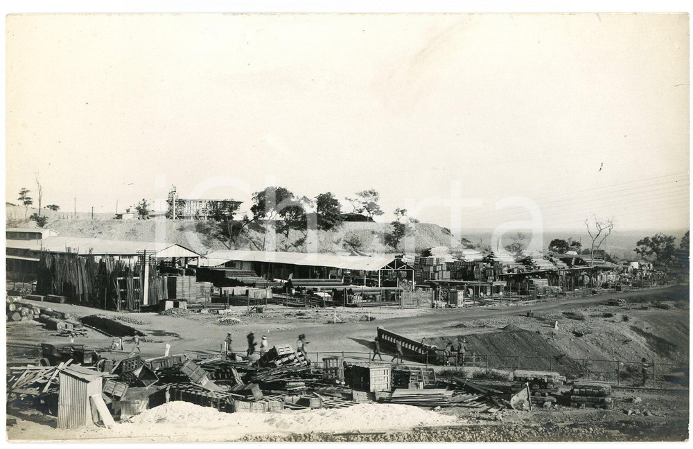 1930 ca CONGO BELGE - Mines du KATANGA - Magasins ^Photo 14x9 cm Fotografia originale d'epoca, in formato cartolina postale. GOOD/buono  Formato: 14x9 cm originale e autentica 1
