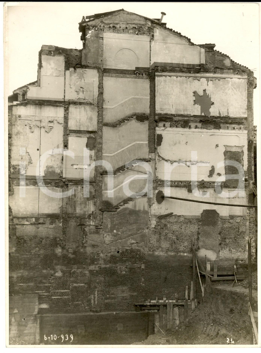 Fotografia d epoca originale 1939 MILANO Palazzo parzialmente demolito  da localizzare Foto FARABOLA 5 1