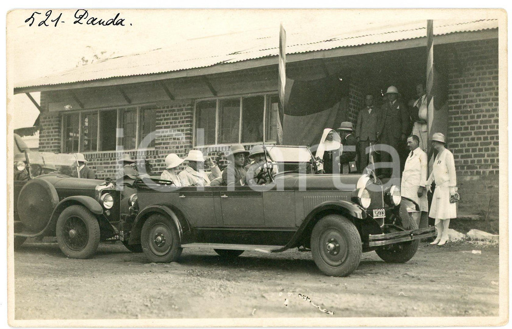 1928 CONGO BELGE Mines KATANGA Roi Albert Ier  en voiture ^Photo L. GABRIEL 521 Fotografia originale d'epoca, scattata durante la visita dei sovrani Alberto I ed Elisabetta del Belgio in Congo.FOTOGRAFO: L&eacute;opold Gabriel - Panda - Katanga GOOD/buono  Formato: 14x9 cm originale e autentica 1