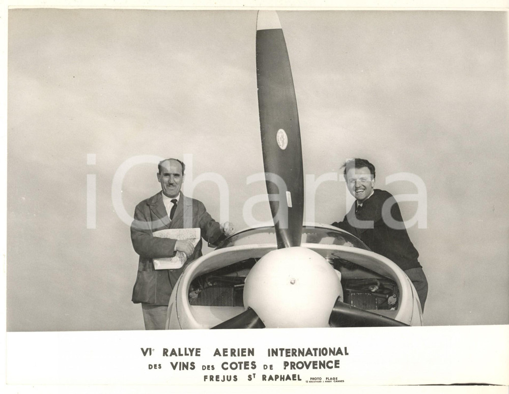 1960 ca FRANCE VIe Rallyie Aerien Vins de PROVENCE - FREJUS-ST.RAPHAEL Photo (1) Fotografia originale d'epoca. GOOD/buono  Formato: 24x18 cm originale e autentica 1