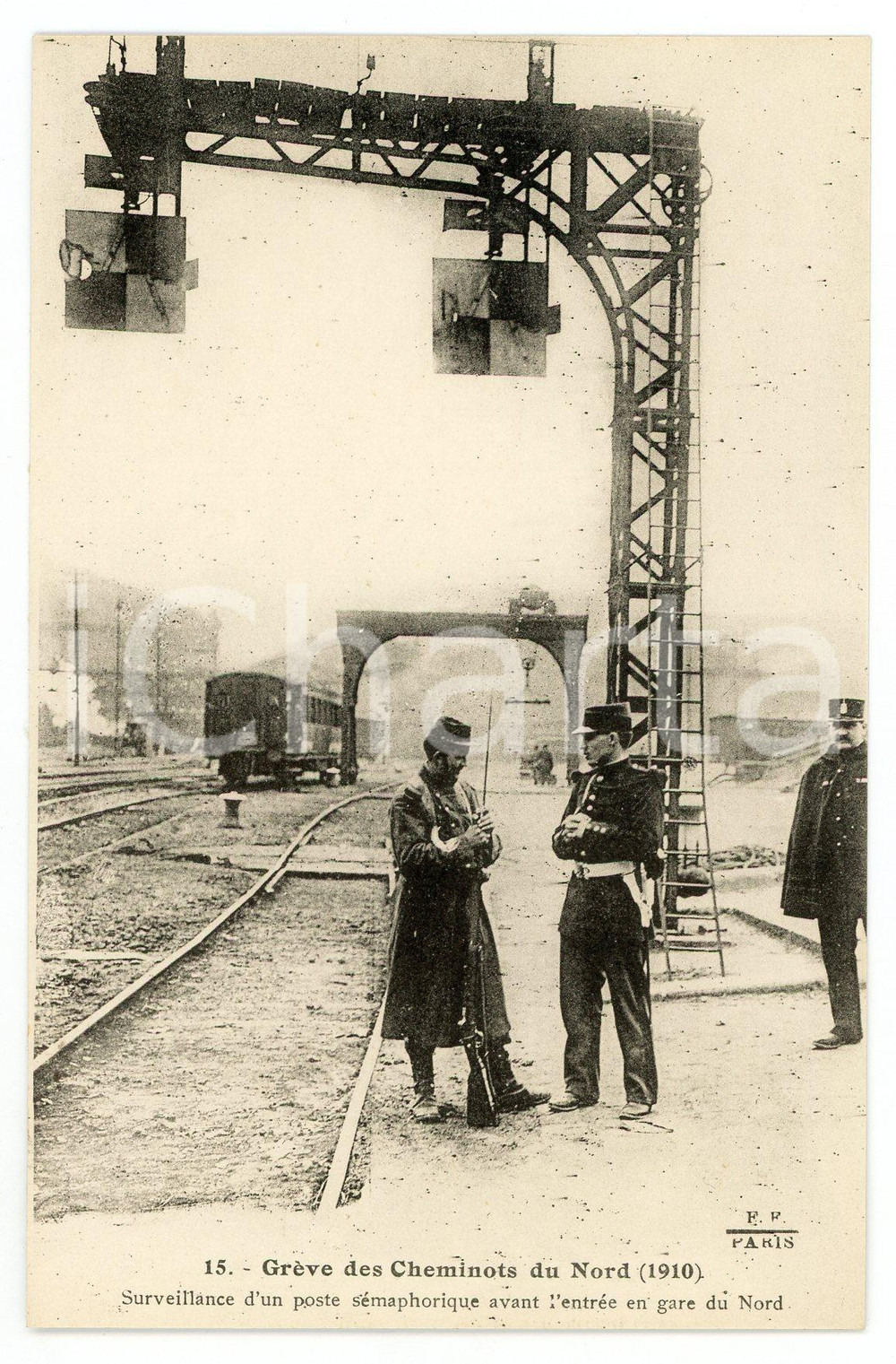 1910 PARIS Grève Cheminots du Nord - Surveillance poste sémaphorique *Postcard  Cartolina postale d'epoca, non viaggiata. GOOD/buono  Formato: 9x14 cm originale e autentica 1