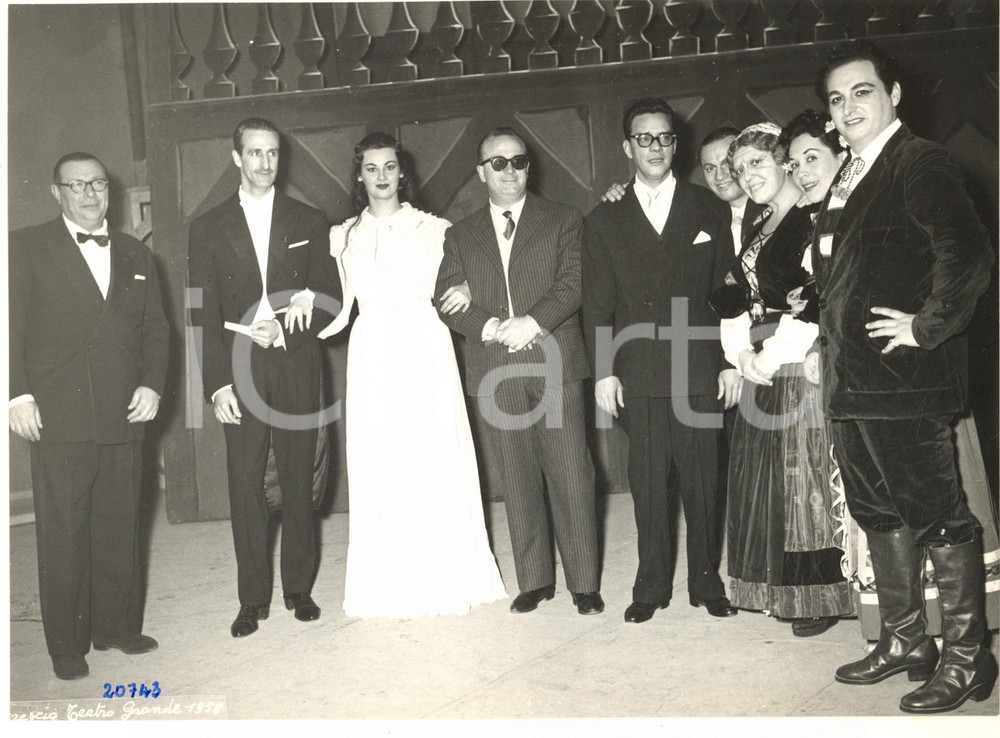Fotografia d epoca originale 1958 BRESCIA Teatro Grande  LIRICA  Cast La Sonnambula Foto 23x16 cm 1