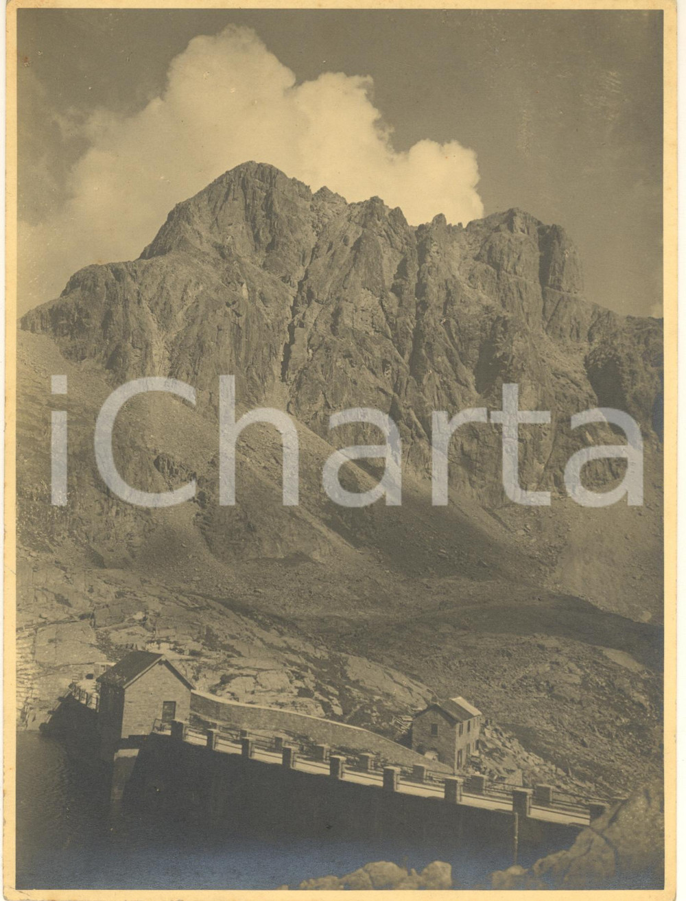 Fotografia d epoca originale 1950 ca BRESCIA LAGO DELLA VACCA Rifugio Gabriele Rosa  Foto 18x24 cm 1