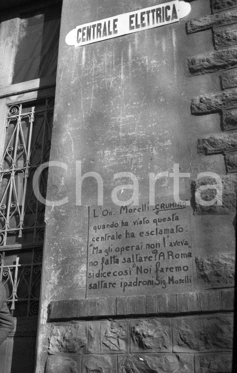 Fotografia d epoca originale 1947 GARDONE VALTROMPIA Sciopero per la chiusura della OM NEGATIVO ORIGINALE 1