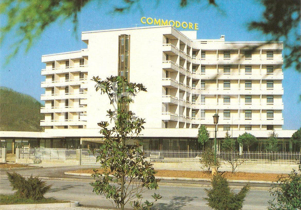 Cartolina originale da collezione 1970 ca MONTEGROTTO TERME PD Hotel COMMODORE Cartolina FG NV 1