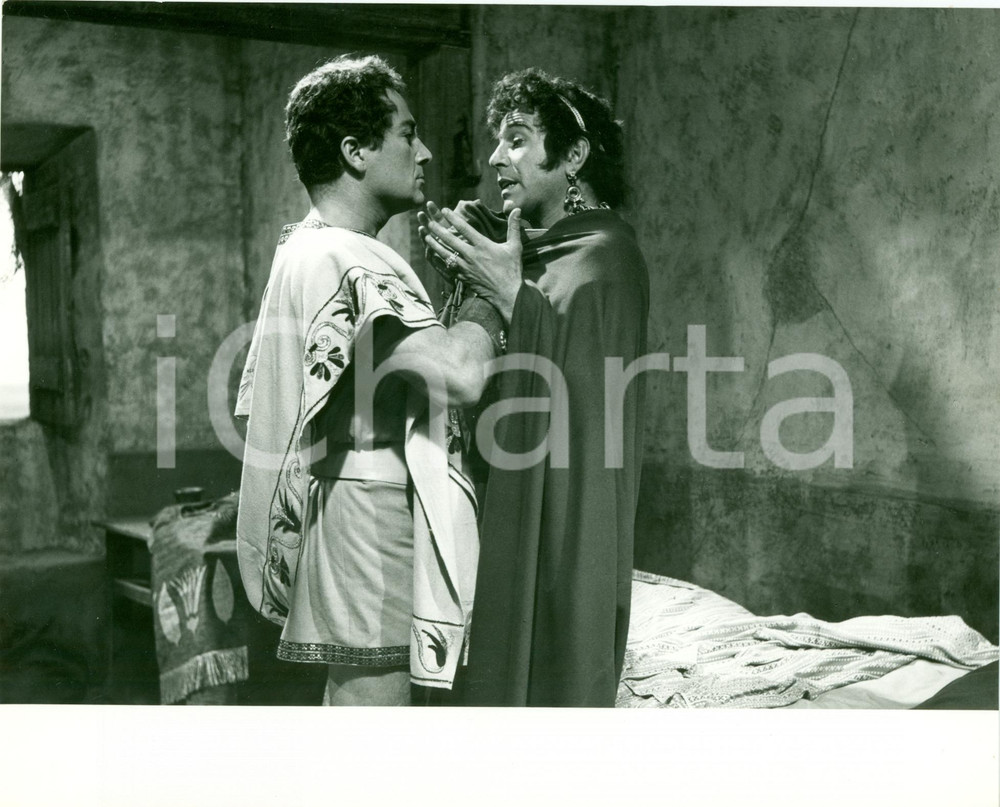 Fotografia d epoca originale 1960 ASSEDIO DI SIRACUSA Enrico Maria SALERNO aggredito da Rossano BRAZZI 4 1
