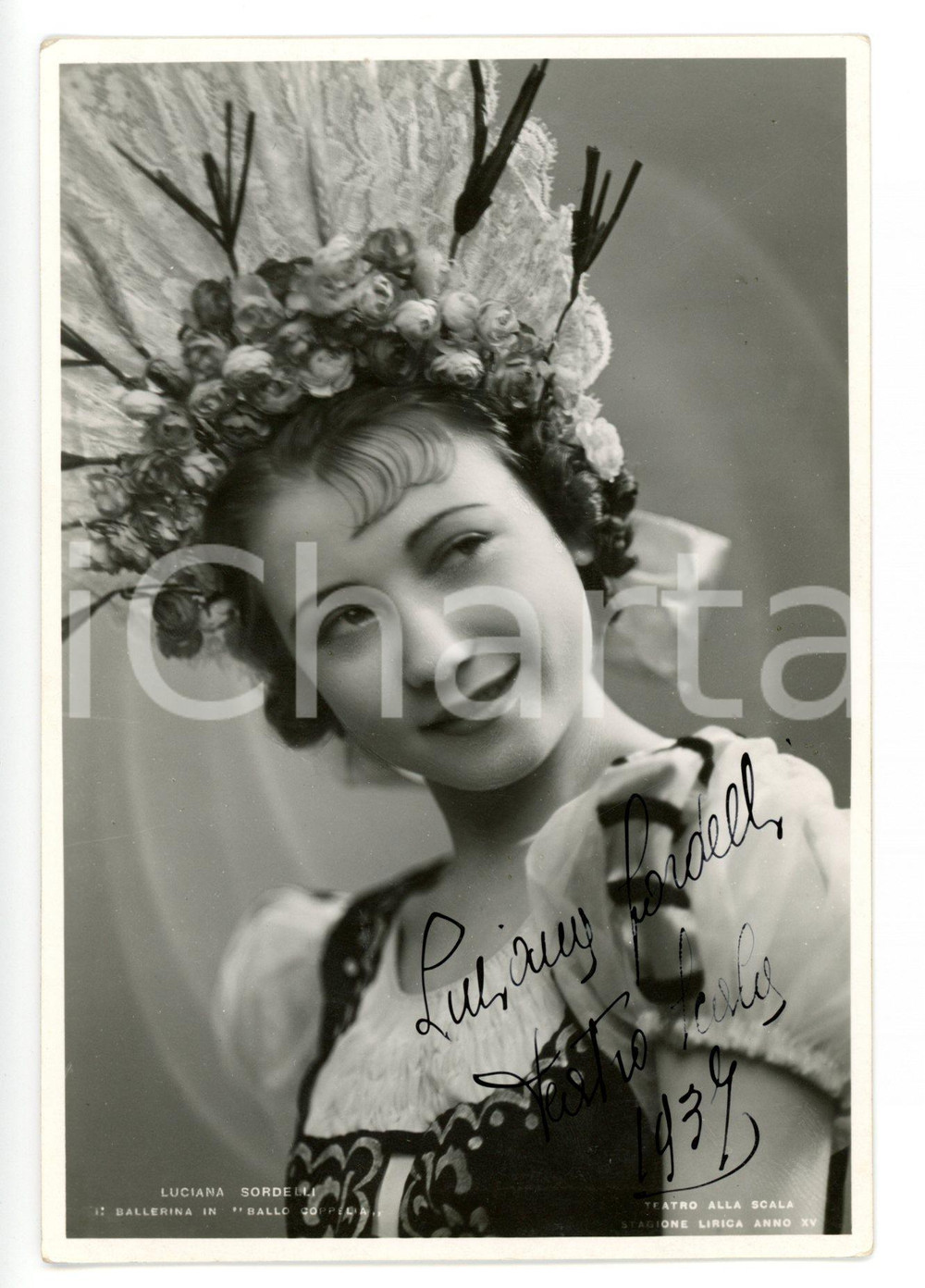 1937 MILANO Teatro alla SCALA Luciana SORDELLI in "Ballo Coppélia" AUTOGRAFO Fotocartolina d'epoca, non viaggiata, con autografo.CONDIZIONI: GDIMENSIONI: 10x15 cm       originale e autentica 1