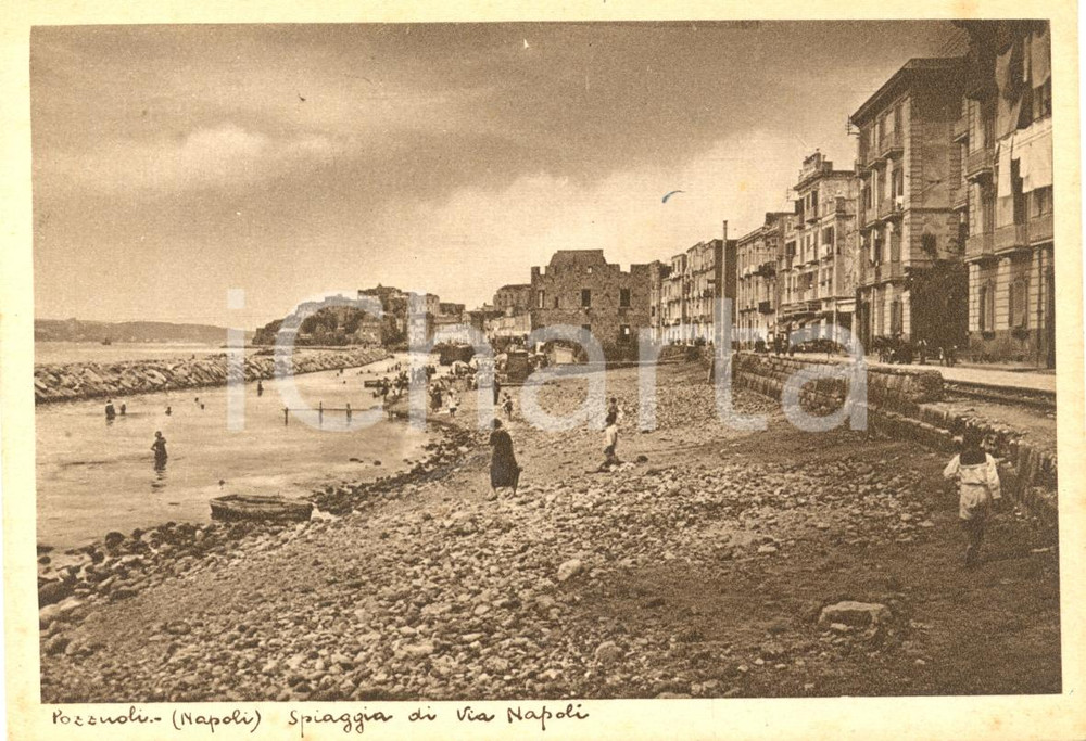 Cartolina originale da collezione 1935 ca POZZUOLI NA La spiaggia di Via NAPOLI Cartolina ANIMATA 1 1