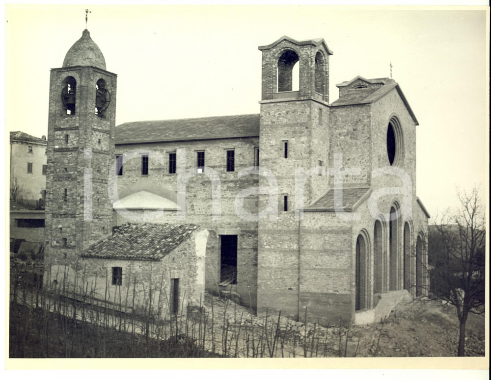 Fotografia d'epoca originale 1949 POMETO / RUINO Chiesa parrocchiale SANT'ANTONIO ABATE in costruzione (3) 1