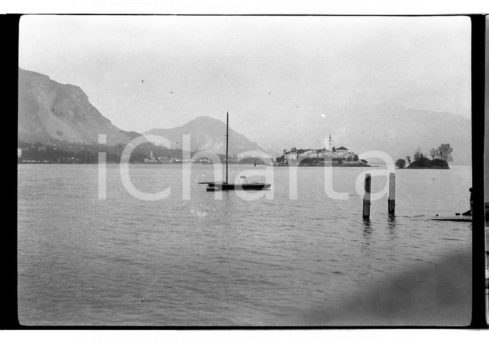 Fotografia d epoca originale 1921 STRESA Isola dei Pescatori vista da terra NEGATIVO ORIGINALE 1