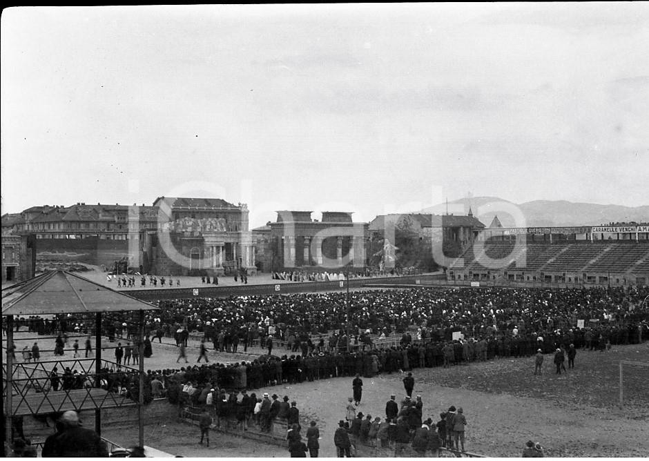Fotografia d epoca originale 1923 TORINO La Passione di Cristo allo Stadium NEGATIVO ORIGINALE RARO 1