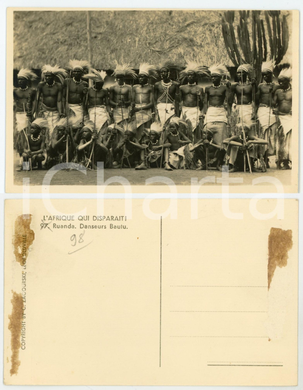 1930 ca C. ZAGOURSKI «L'Afrique qui disparaît» RUANDA Danseurs BAUTU *Postcard 2  Fotocartolina postale d'epoca, appartenente alla serie «L'Afrique qui disparaît» del fotografo Casimir Zagourski (Léopoldville).Non viaggiata.  FAIR/discreto residui di incollatura al verso FORMATO: 14x9 cm originale e autentica 1