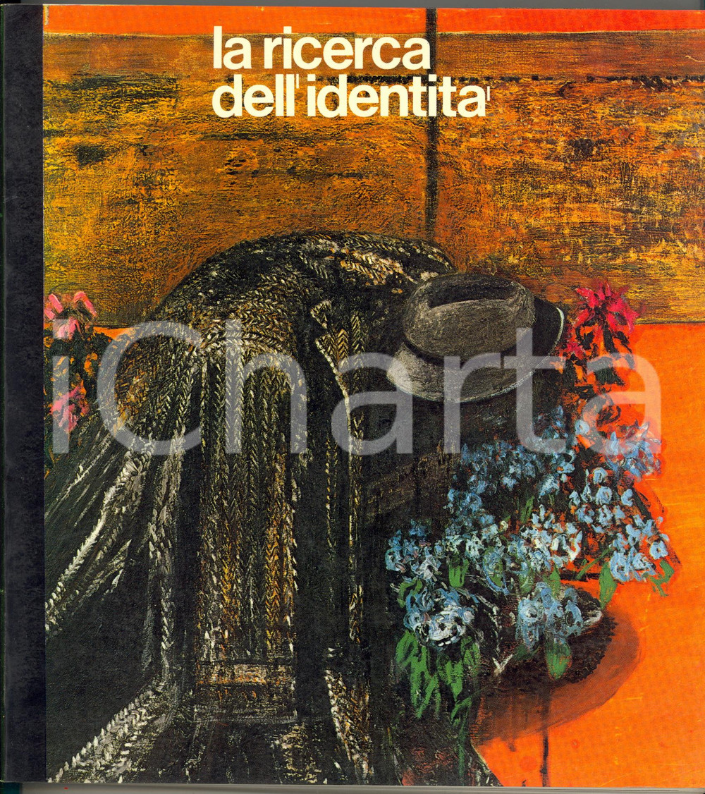 1975 Gianfranco BRUNO La ricerca dell'identità - Catalogo della mostra *ELECTA 2 Catalogo della mostra allestita a Palazzo Reale - Milano. DIMENSIONI: 22x24 cmPAGINE: 295 CONDIZIONI: FAIR (sottolineature a biro; stralcio di giornale incollato in prima pagina)     originale e autentica 1
