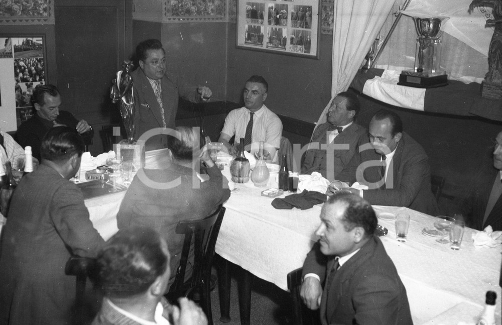 Fotografia d epoca originale 1948 BRESCIA Riunione Presidenti Società ciclistiche NEGATIVO ORIGINALE 3 1