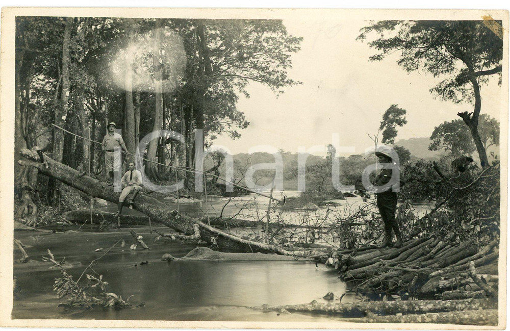 Fotografia d epoca originale 1930 ca CONGO BELGE  Colons près d une rivière  Photo 14x9 cm 1 1
