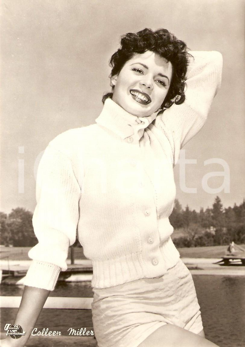 Cartolina originale da collezione 1955 ca CINEMA Colleen MILLER Portrait with polo neck sweater *Cartolina (1) 1