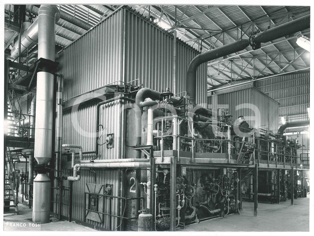 Fotografia d epoca originale 1975 ca LEGNANO Ditta Franco TOSI Meccanica  Interno stabilimento Foto 1 1