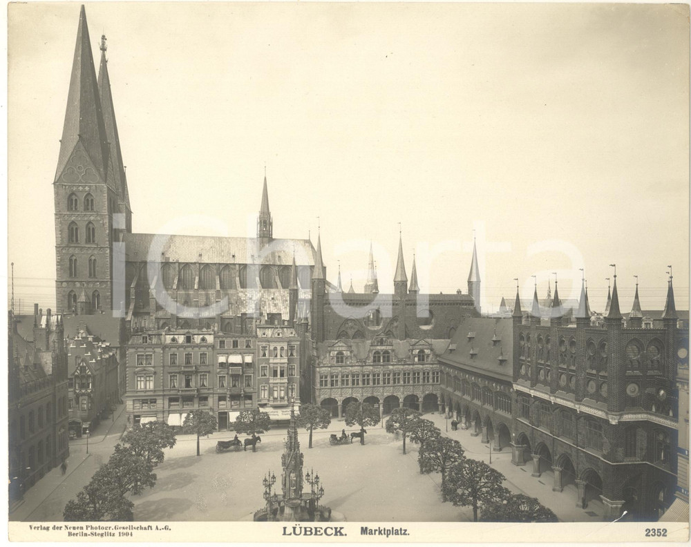 Fotografia d epoca originale 1904 LUBECK GERMANY Marktplatz Foto ANIMATA carrozze n. 2352 1 1