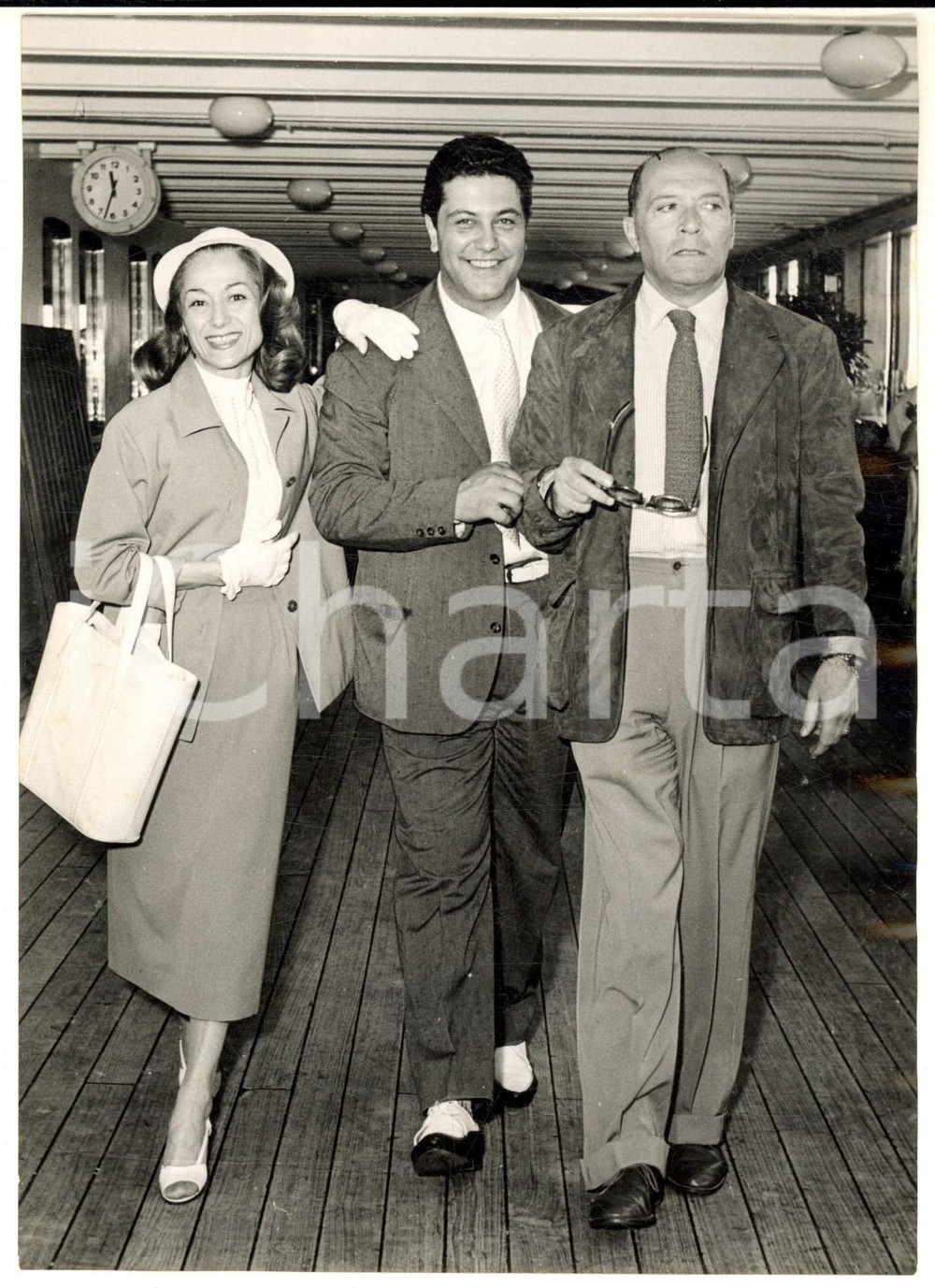 Fotografia d epoca originale 1955 GENOVA Eva MAGNI Renzo RICCI Franco ENRIQUEZ  Partenza per Sud America 2 1