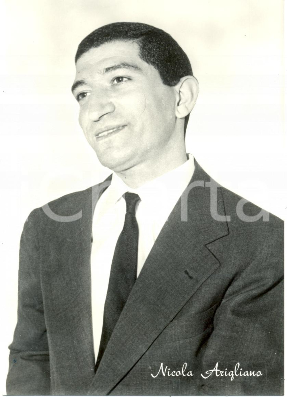 Cartolina originale da collezione 1960 ca MUSICA Nicola ARIGLIANO Ritratto fotografico Cartolina FG NV 1