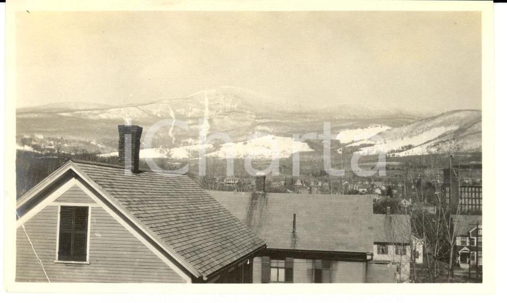 Fotografia d'epoca originale 1913 ADAMS (USA) Mount GREYLOCK from a window *Photo (2) 1