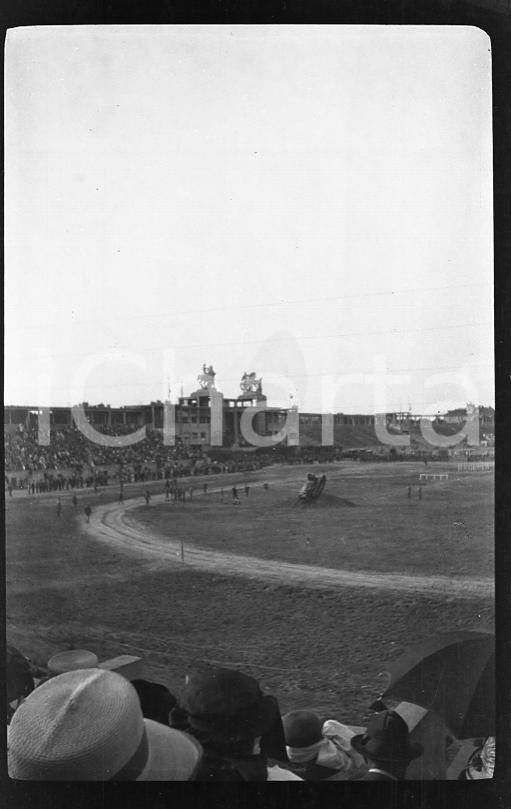 Fotografia d epoca originale 1921 TORINO Competizione sportiva allo Stadium   NEGATIVO ORIGINALE 1