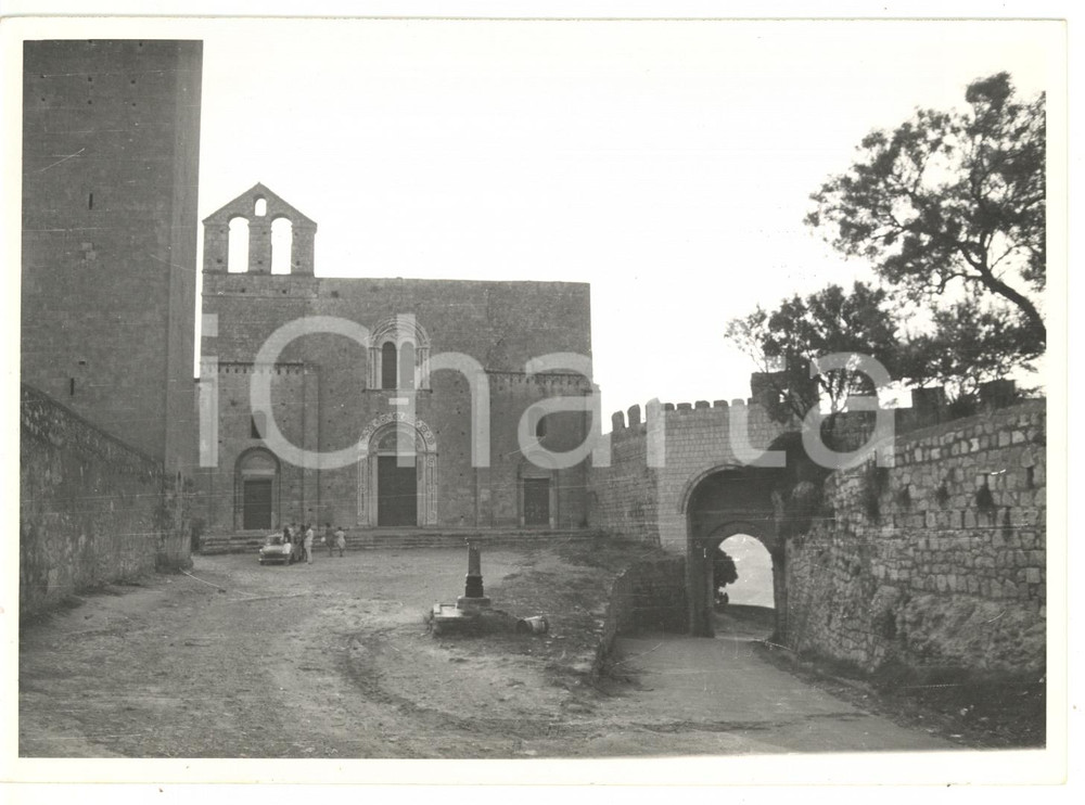 Fotografia d epoca originale 1972 TARQUINIA VT Chiesa di Santa Maria in Castello  Facciata Foto 18x13 1