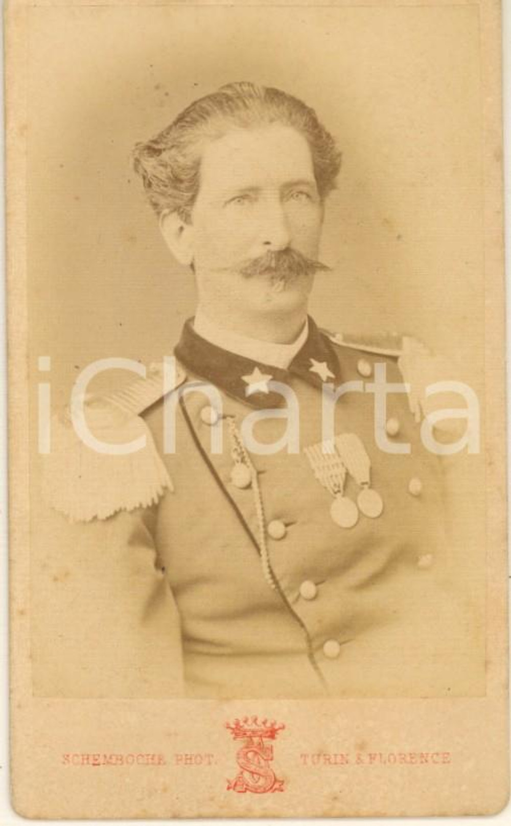 Fotografia d epoca originale 1875 ca TORINO Regio Esercito  Ufficiale di fanteria Fotografia SCHEMBOCHE CDV 1