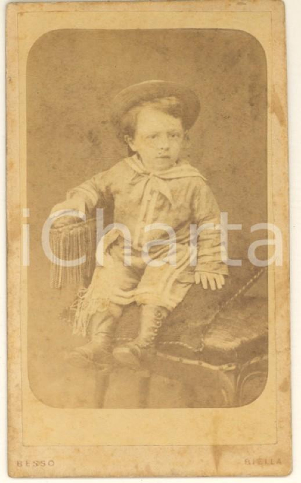 Fotografia d epoca originale 1875 ca BIELLA Marco DEBERNARDI bambino  Ritratto Foto Vittorio BESSO CDV 1