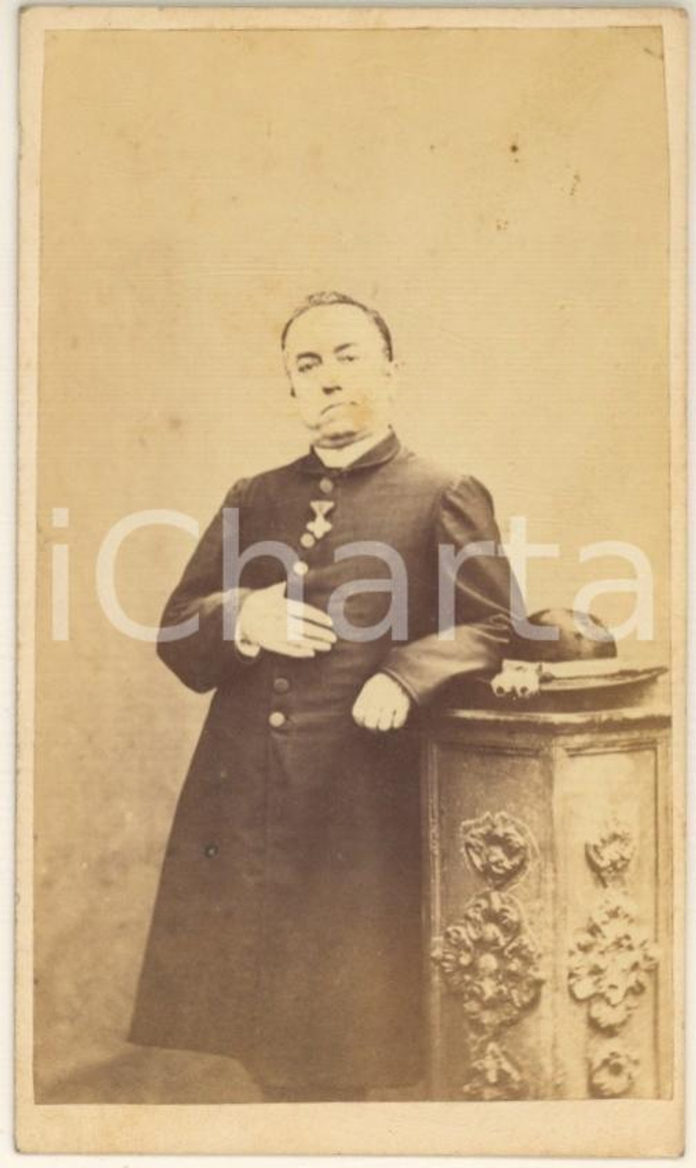 Fotografia d epoca originale 1870 ca COSTUME ITALIA Ritratto di un sacerdote Foto CDV 1