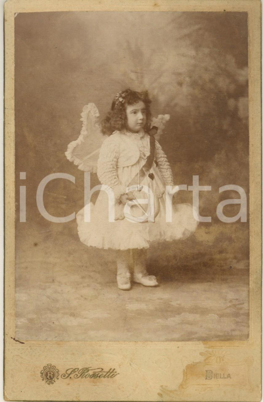 Fotografia d epoca originale 1890 ca BIELLA Bambina vestita da Cupido  Ritratto  Foto S. ROSSETTI 11x16 cm 1